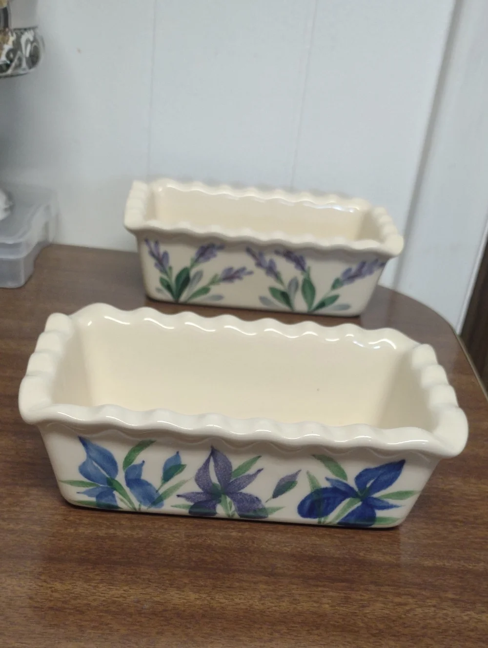 Cream Ceramic Mini  Loaf Panswith Blue Floral Motif